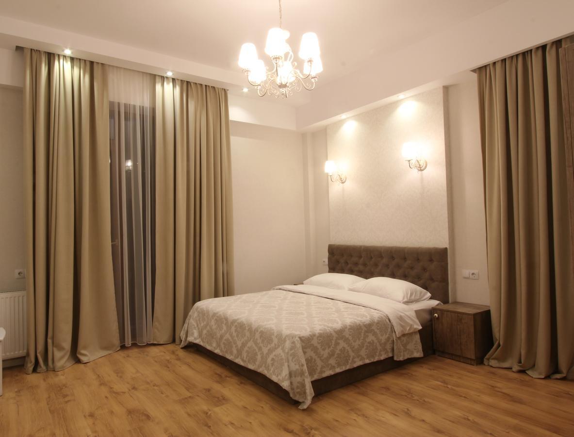 New Apartment In Old Tbilisi Esterno foto