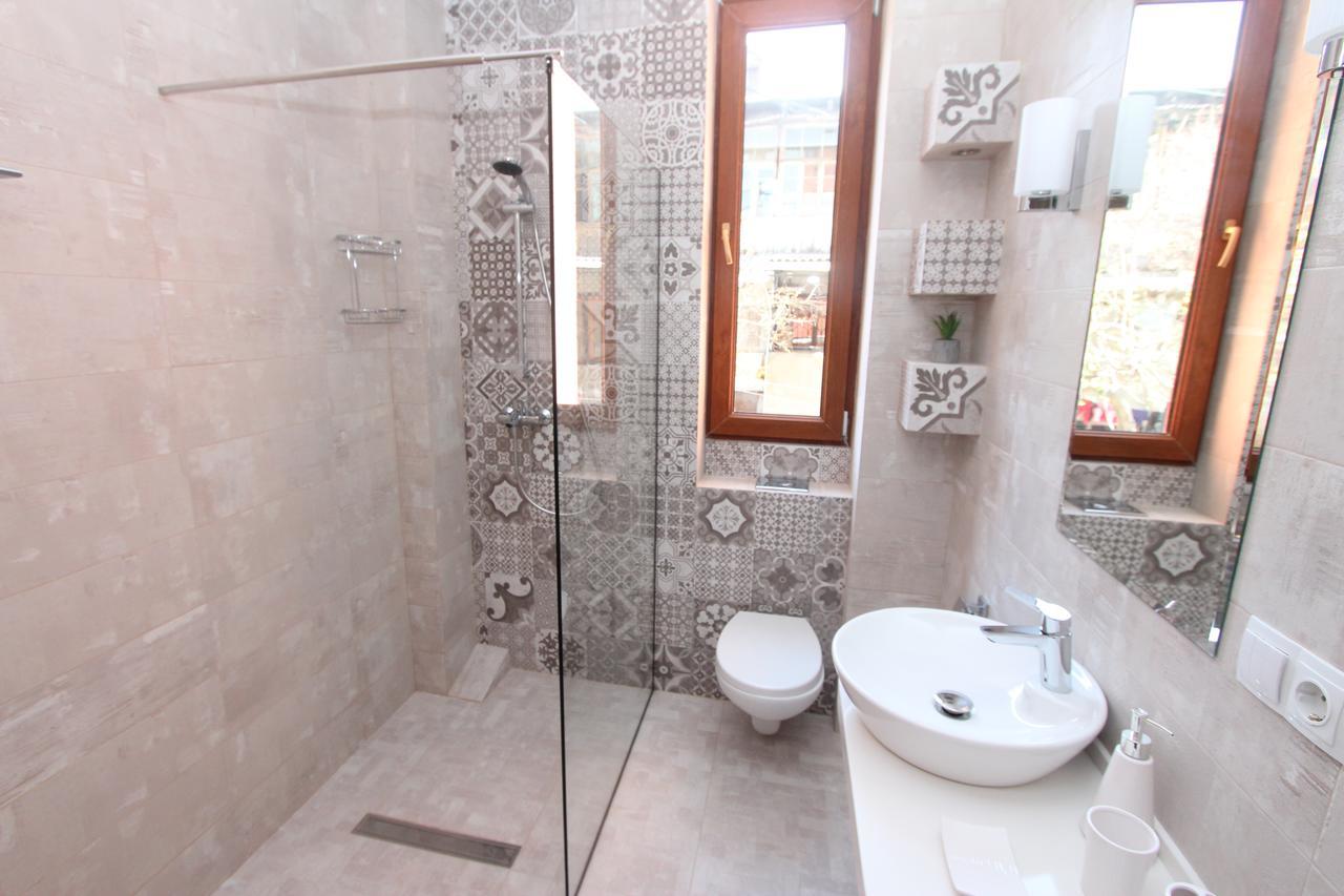New Apartment In Old Tbilisi Esterno foto